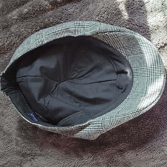 Hat - Picture 2 of 2